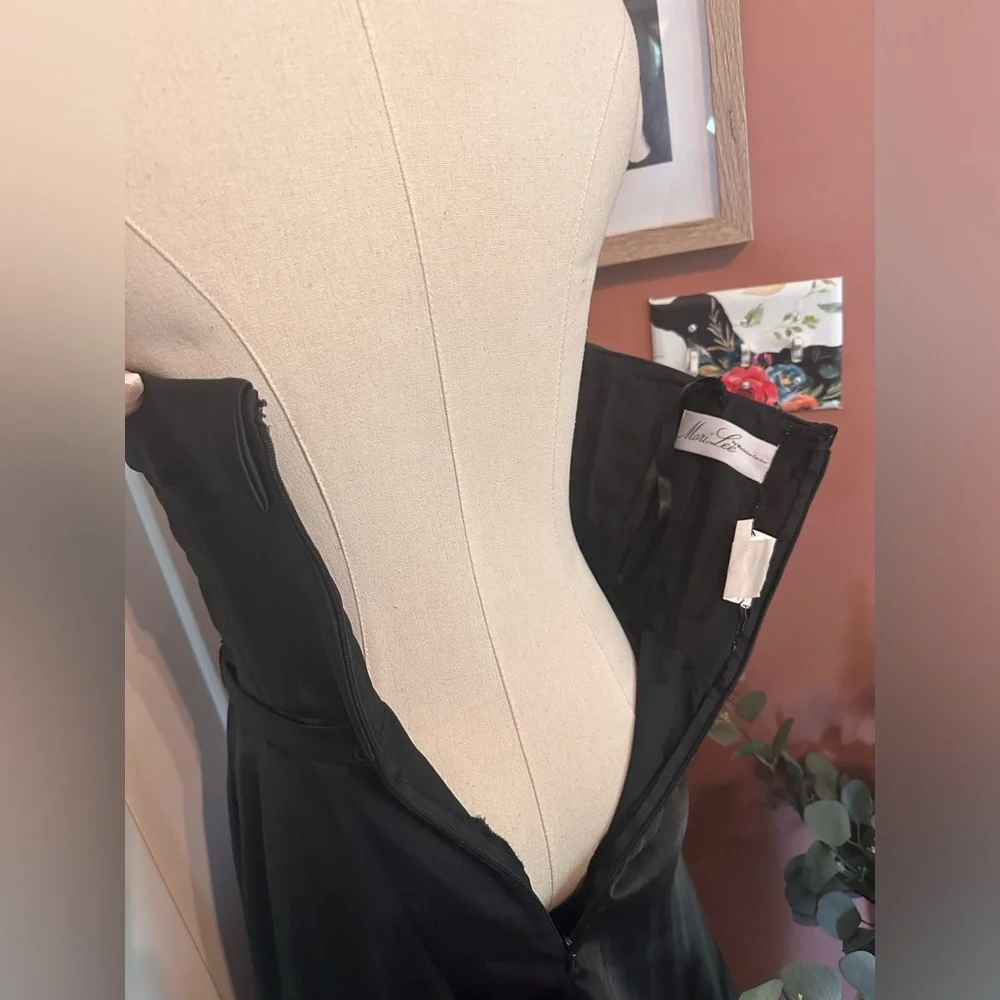 Vintage Mori Lee by Madeline Gardner black strapless sheer zipper 3/4 dress